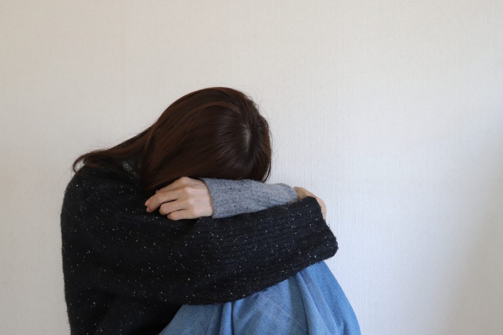 適応障害で休職をする流れ【3STEP】感じている不安やその解決策を解説