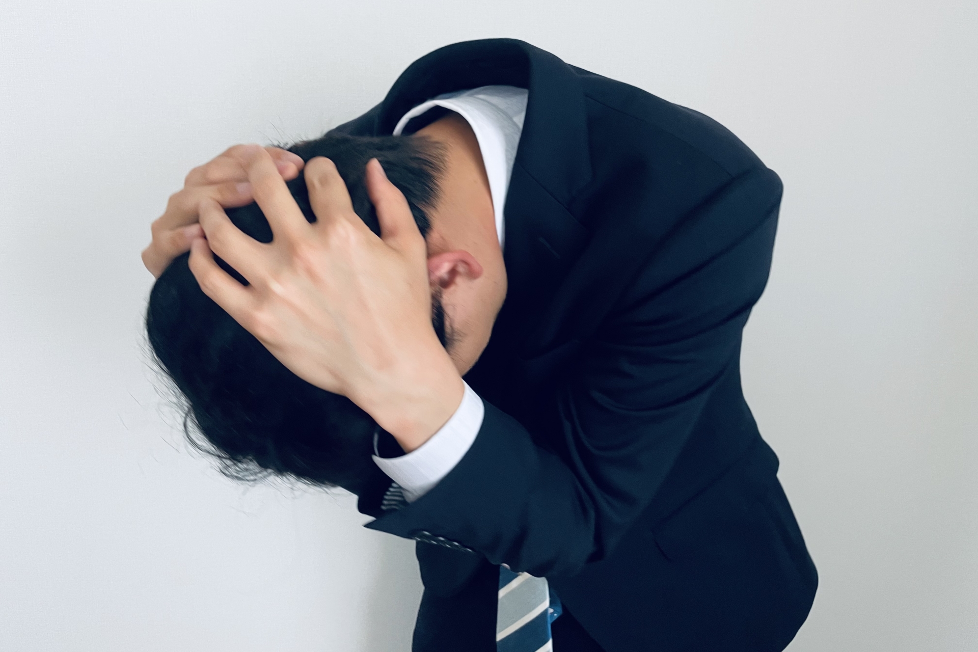 うつ病を理由に休職するのは可能？手順や上司への伝え方、復職する際の4つの注意点を解説